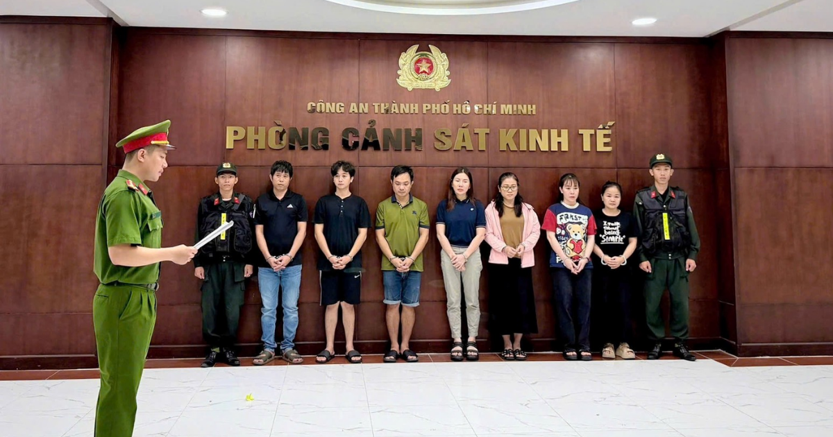 Toàn cảnh vụ “bà trùm” dựng "hệ sinh thái" đổ trộm 20.000 tấn chất thải: "Vỏ" doanh nghiệp, "ruột" là tội phạm - 14