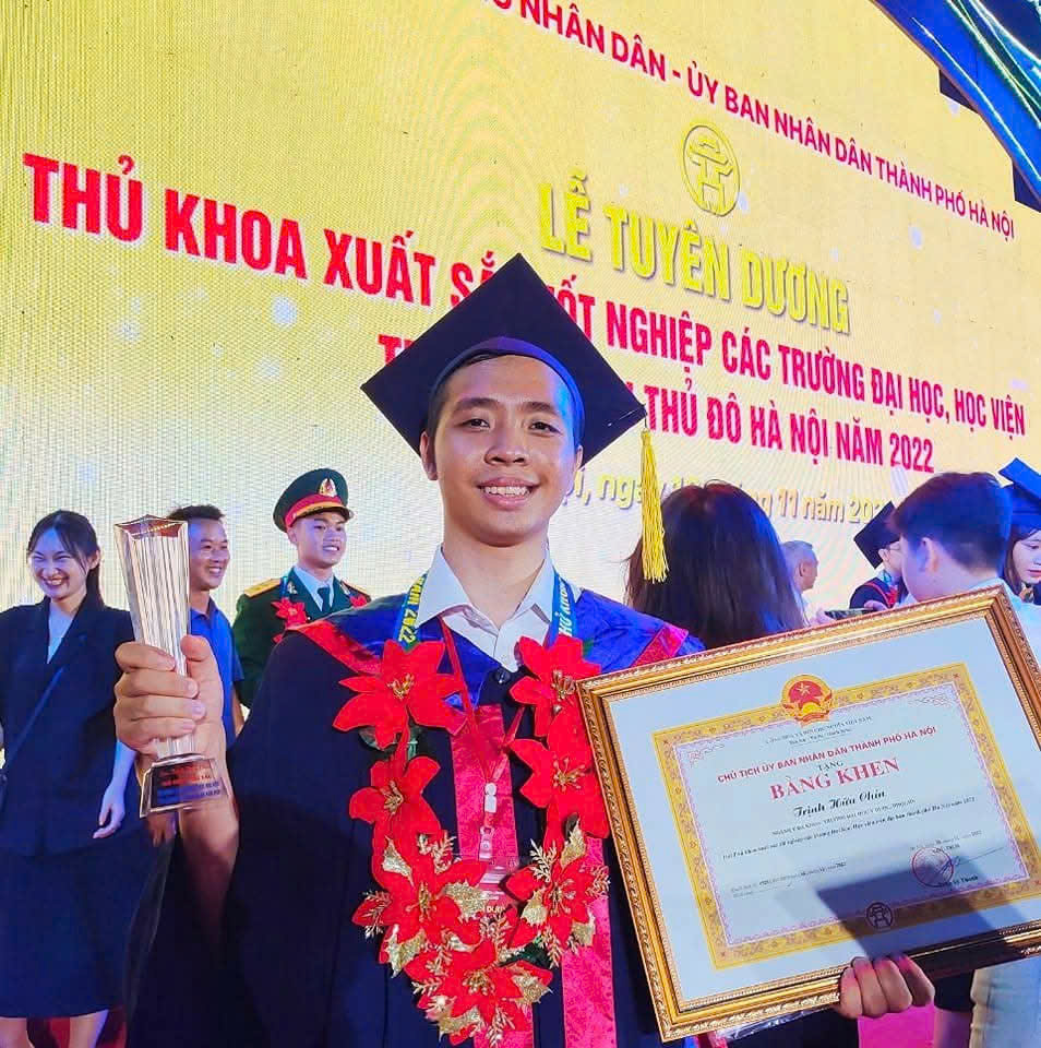 Nam bác sĩ 28 tuổi 3 lần đạt danh hiệu Thủ khoa: Phần thưởng lớn nhất không phải là những tấm bằng khen mà là khi bệnh nhân được trở về nhà - 5