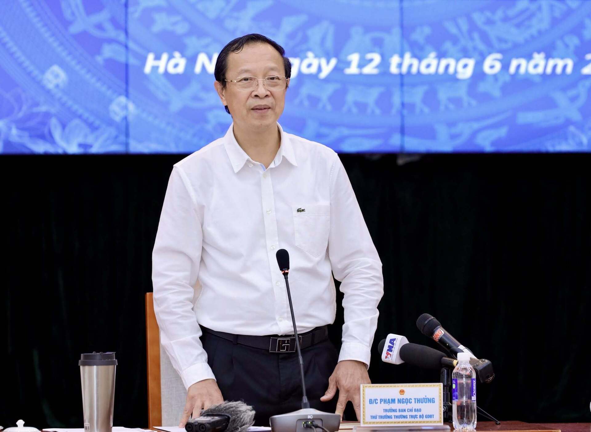 Thứ trưởng Bộ GD&ĐT Phạm Ngọc Thưởng.