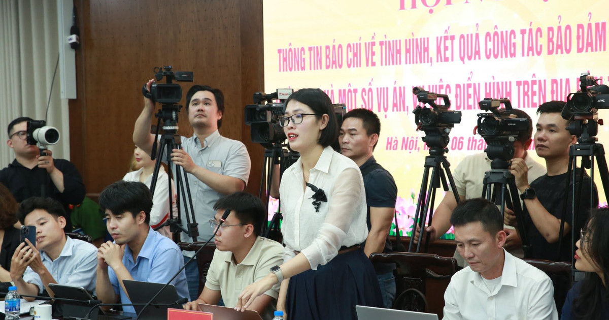 Thiếu tướng Nguyễn Quốc Toản, Chánh văn phòng, Người phát ngôn Bộ Công an:  Báo chí chính thống là “tuyến phòng thủ” quan trọng trước làn sóng tin giả - 8