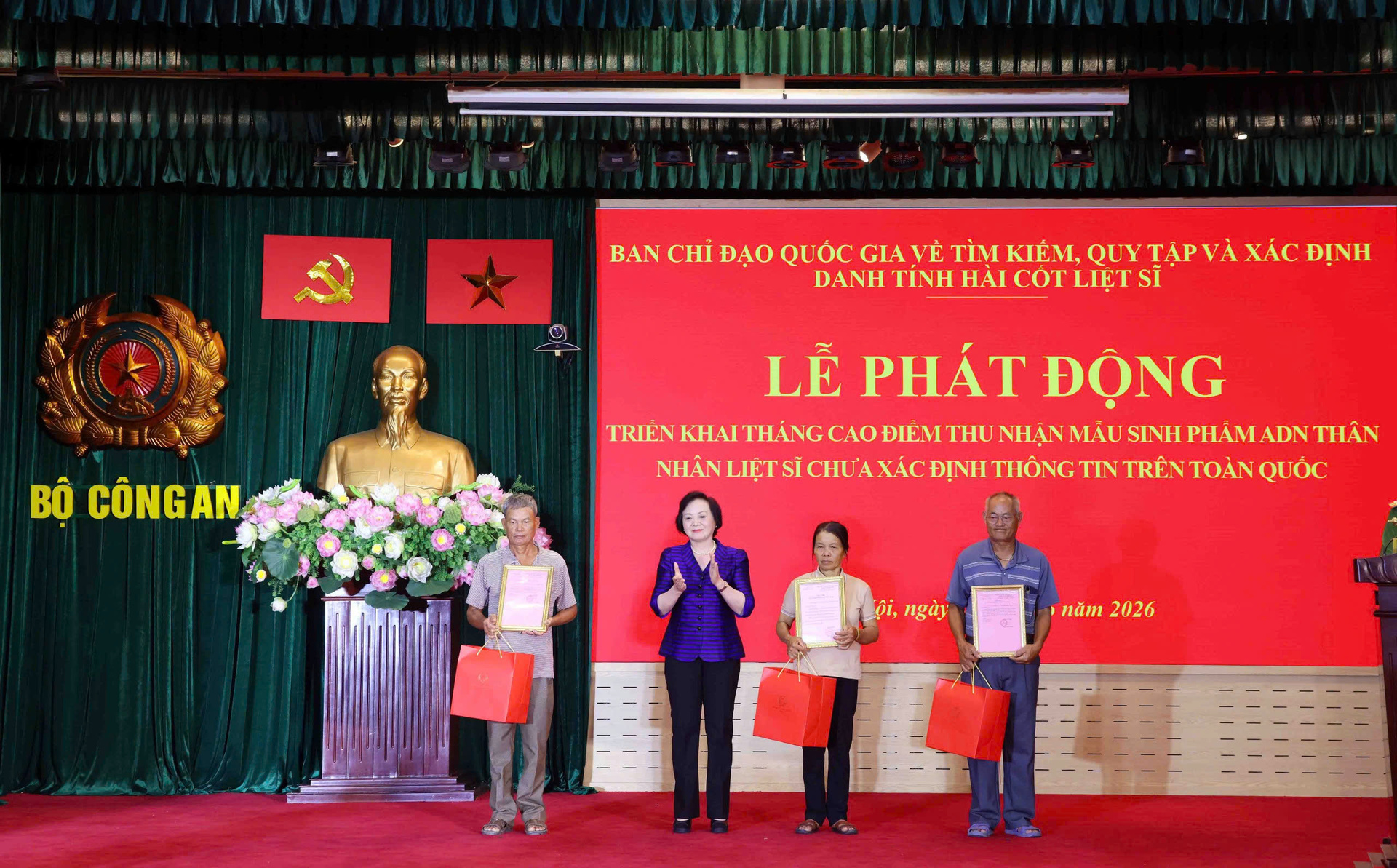 Tìm kiếm, quy tập, xác định danh tính hài cốt liệt sĩ là trách nhiệm trước lịch sử - 1