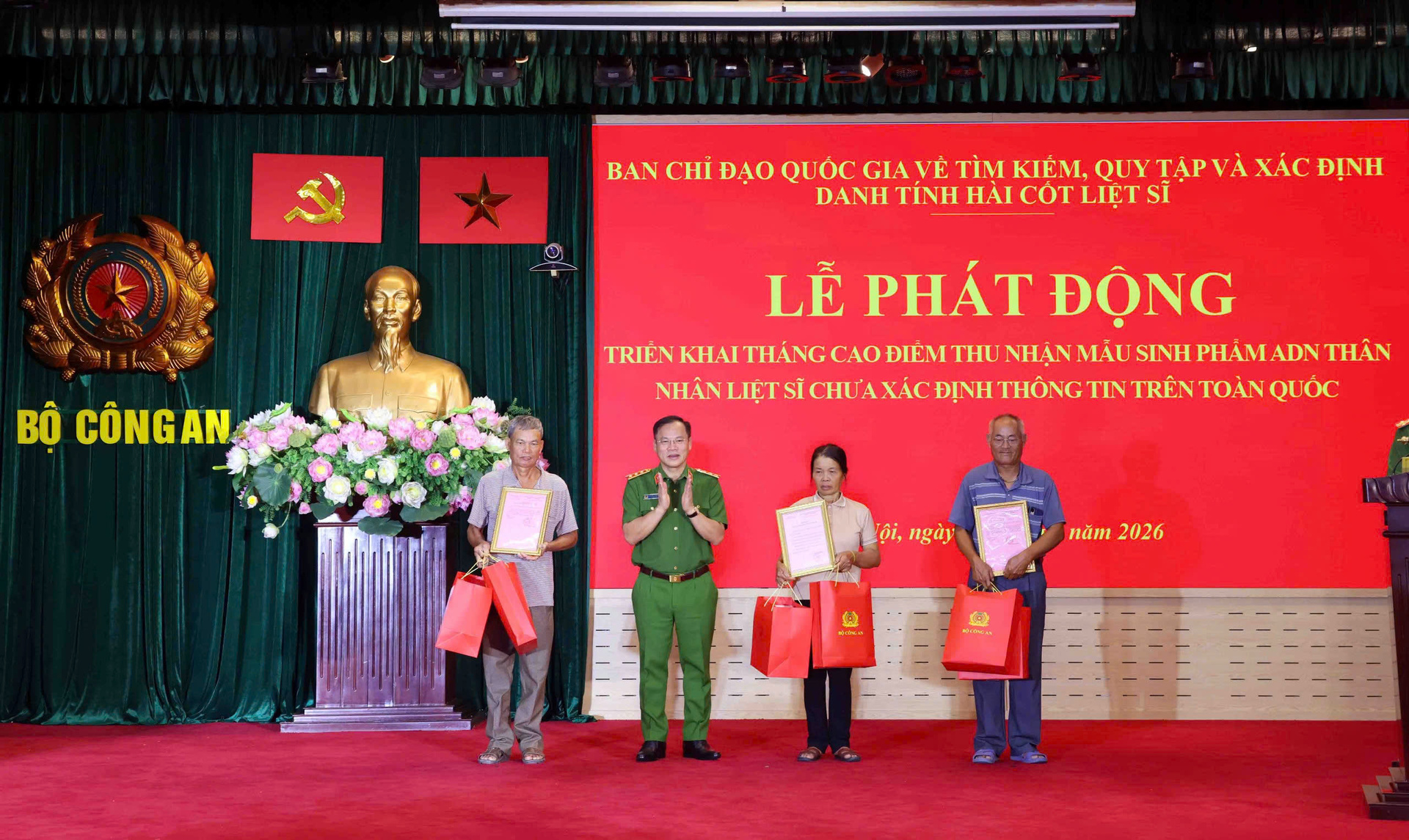 Tìm kiếm, quy tập, xác định danh tính hài cốt liệt sĩ là trách nhiệm trước lịch sử - 5