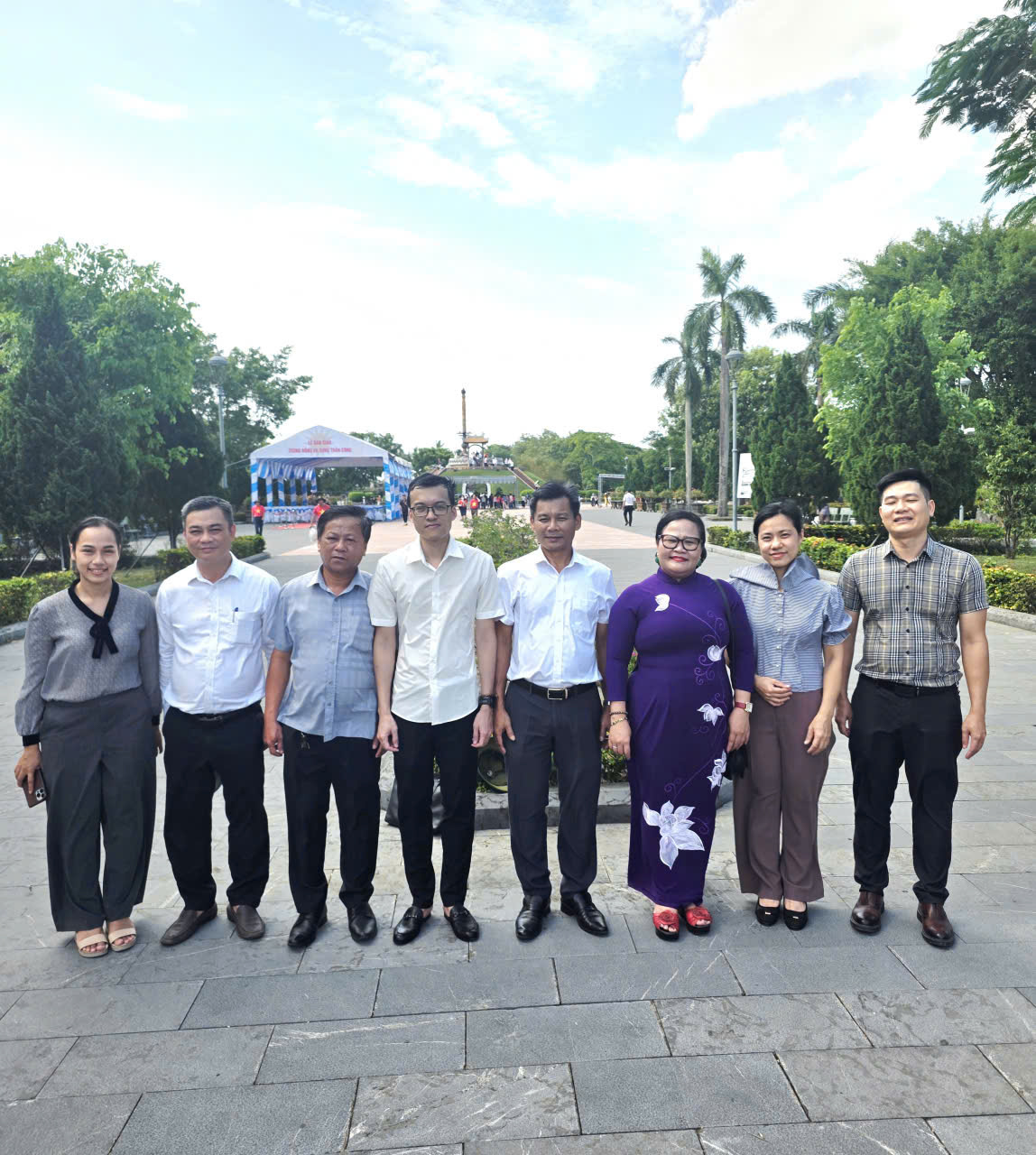 Tháng Bảy - Ba lần trở về Trường Sơn và một lời hứa với những người đã nằm lại - 7