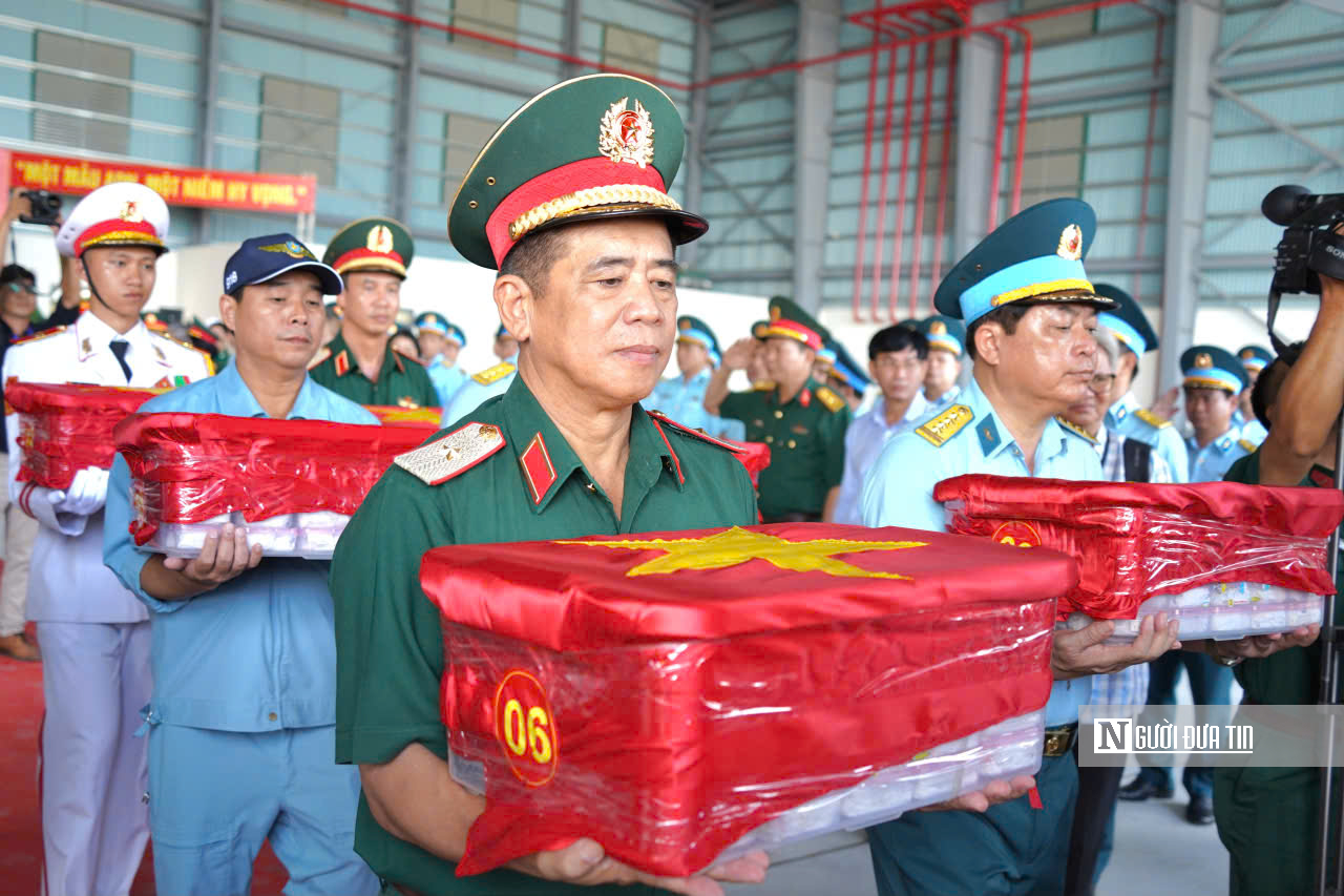 Chuyến bay đặc biệt đưa 7.104 mẫu hài cốt liệt sĩ đi tìm lại danh tính - 10