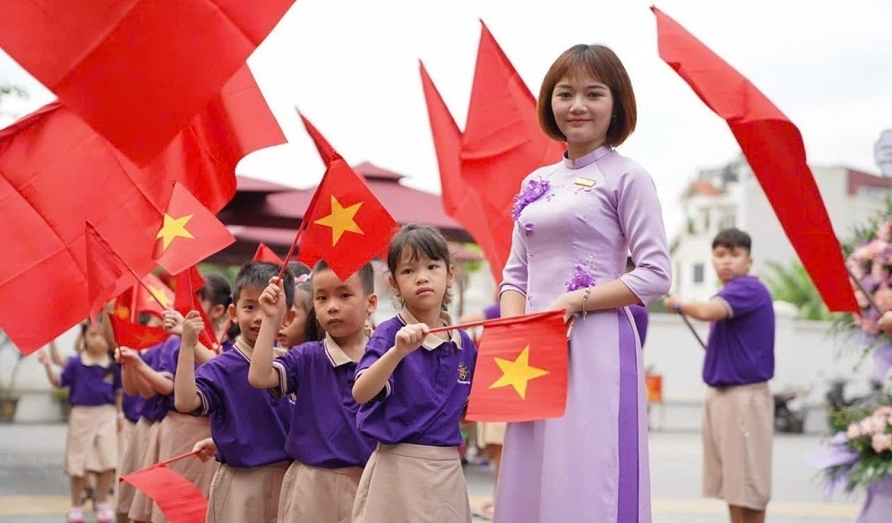  Đổi mới thực chất từ bên trong ngành giáo dục- ĐBQH Nguyễn Thị Sửu: "Phải thực hiện đồng bộ 3 chuyển đổi" - 2