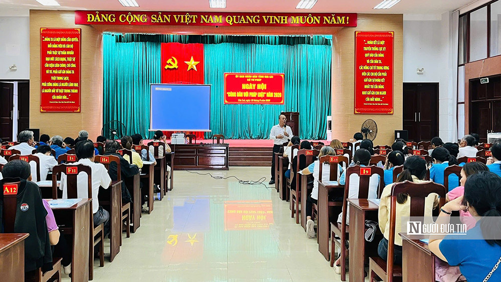 Bộ trưởng Bộ Tư pháp: Hội Luật gia Việt Nam cần đổi mới tư duy "kiến tạo phát triển" - 7