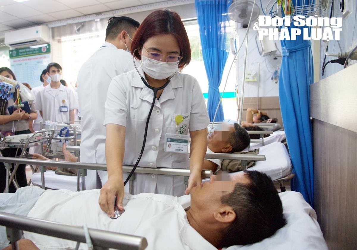Phía sau những ca trực căng thẳng của nữ bác sĩ trẻ tại Trung tâm Đột quỵ - 5