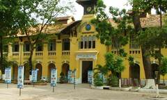 Đại học Sài Gòn công bố điểm chuẩn chính thức 2015