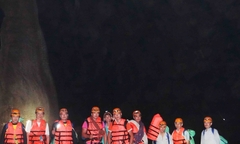  Tuyến “xuyên hang Tối” được khảo sát thành công