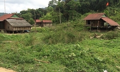 Tại sao còn chuyện cô giáo soi đèn pin soạn giáo án ở Quảng Bình?