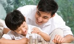 Gửi tiết kiệm cho con và mua bảo hiểm cho con, cái nào tốt hơn?