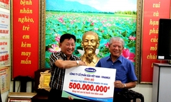Vinamilk ủng hộ 500 triệu đồng cho trẻ mổ tim