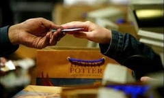 Thẻ tín dụng: Cách tính lãi suất và phí phạt