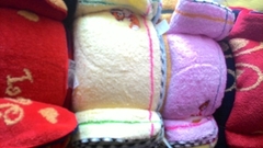  "Vạch mặt " tác hại của khăn mặt trẻ em  "chất lượng cao " bán theo lố