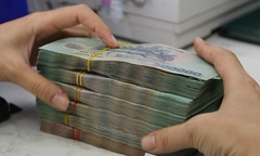 Lãi suất tiền gửi ngân hàng tăng: Nên gửi tiền ở kỳ hạn nào?