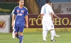 Công Phượng gây sốc với kiểu đầu trọc giống Tuấn Hưng