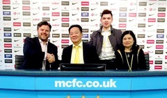 Bầu Hiển sẽ lãi đậm khi mời Man City đến Việt Nam?
