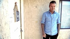 Được Beckham tặng iPhone và 100.000 đô la gia đình nghèo khóc nức nở