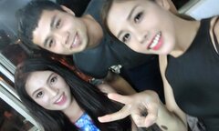 Công Phượng ăn nhậu tưng bừng cùng dàn hot girl