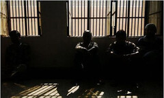 Giam riêng người chuyển giới, đồng tính: Thừa nhận người đồng tính?