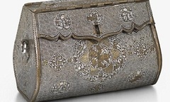 Vẻ đẹp khó tin của chiếc ví 700 tuổi