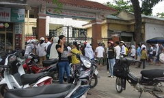 Nghệ An: Người nhà bao vây bệnh viện vì mẹ con sản phụ chết