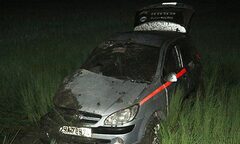 Tàu hỏa tông taxi khiến 1 người chết, 3 người bị thương