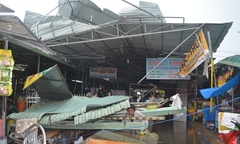 Lốc xoáy tàn phá Bạc Liêu, Sóc Trăng