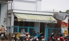 Xong vào nhà chém gục 5 người lúc sáng sớm