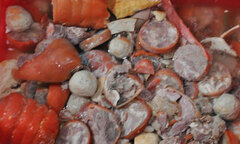 Kinh hãi với quá trình chế biến giăm bông bẩn