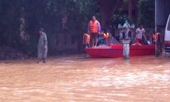 Biên phòng Hà Tĩnh: Điều khẩn cấp 400 cán bộ, chiến sỹ cứu dân