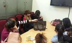 Hà Nội: Hơn 50 đối tượng bị bắt khi đang chơi ma túy