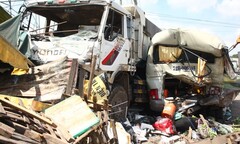 Xe ben gây tai nạn liên hoàn, 5 người bị thương 