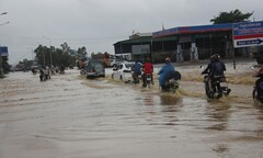 Mưa lũ tại các tỉnh miền Trung và Tây Nguyên, 18 người chết và mất tích