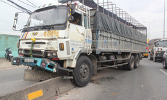 Xe tải mất phanh gây tai nạn liên hoàn, 1 người nhập viện