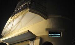 Con trai hoảng hốt khi phát hiện mẹ treo cổ chết