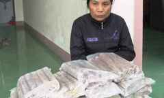 Bắt quả tang một phụ nữ buôn 60 kg thuốc nổ