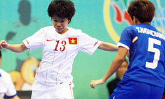 Tuyển Việt Nam thua ngược 1-6 trước Thái Lan