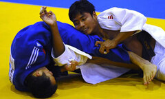 Clip: Võ sĩ Ngân Giang hạ đối thủ người Myanmar 11-0