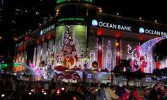 Không khí Noel tràn ngập khắp TP. HCM