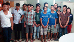 Bắt gọn băng nhóm sử dụng mã tấu cướp giật tài sản