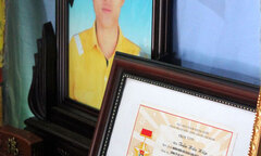 Hà Tĩnh: Cứu thành công 4 thuyền viên trên tàu cá bị chìm