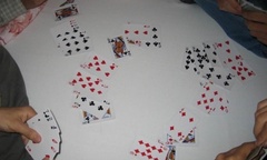 Dùng điếu cày đánh chết người vì thua bài muốn... nghỉ