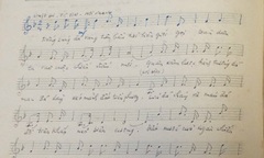 Lịch sử không quên những bản hùng ca