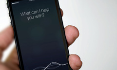 Yahoo muốn đánh bại Siri của Apple
