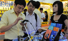 Người Việt Nam chi 40 nghìn tỷ cho điện thoại trong năm 2013