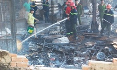 “Bà hỏa” lại ghé thăm xưởng gỗ tại Gia Lai