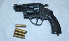 Từ vụ chém trung úy CSGT, truy ra đường dây “lái súng”