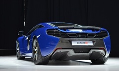 Điểm mặt dàn sao tại Geneva Motor Show 2014