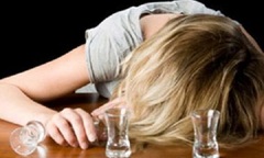 Lâm Đồng: Dàn trận chuốc rượu rồi hãm hiếp bạn gái